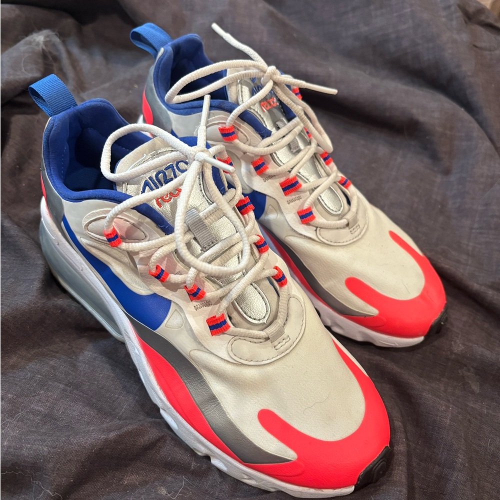 Nike White and Red Chunky Sneakers